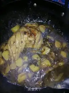 Make Chicken-legged potato stew step 4