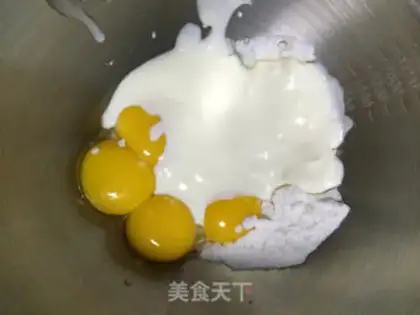 Make Light cream cheesecake step 1