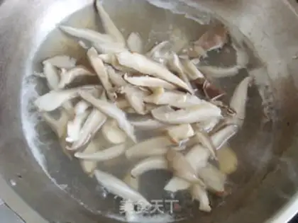 Make Garlic mushrooms step 2