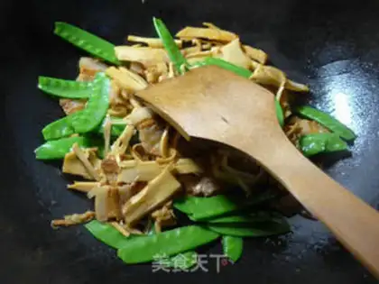 Make Five bouquets of Dutch beans step 5