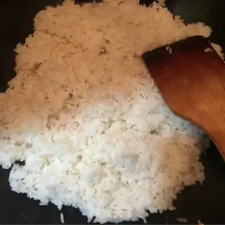 Make Weenie fried rice step 4