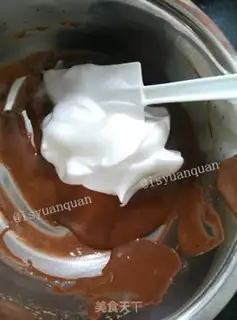 Make 6 inches of cocoa chimes step 6