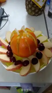 Make Flower-shaped fruit platter step 3