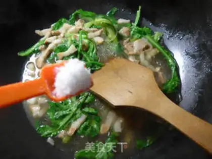 Make Pork fans cook artemisinin step 6