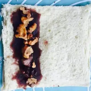 Make Bean walnut toast step 3