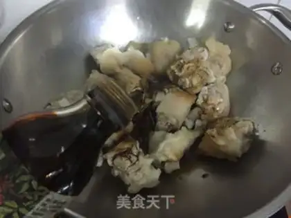 Make The peanut pig hoof step 2