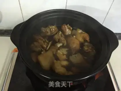 Make The peanut pig hoof step 4