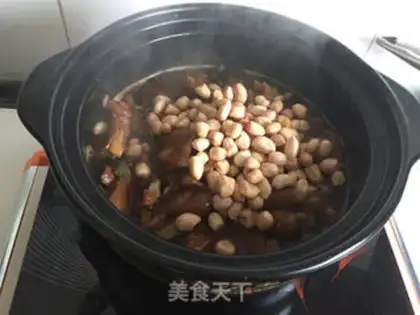 Make The peanut pig hoof step 5