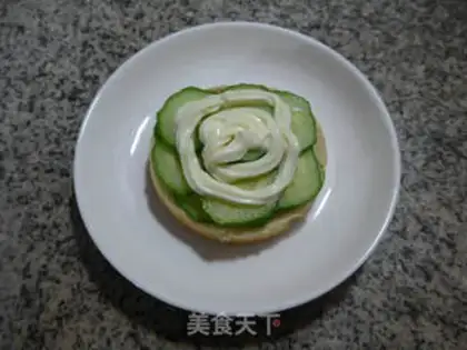 Make A cucumber steak burger step 3