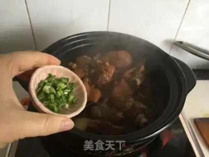 Make The peanut pig hoof step 7