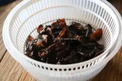 Make Breathing peppers, black wood step 1