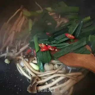 Make Tea mushrooms and garlic step 6