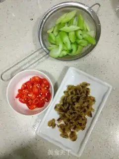 Make Toads and celery step 0