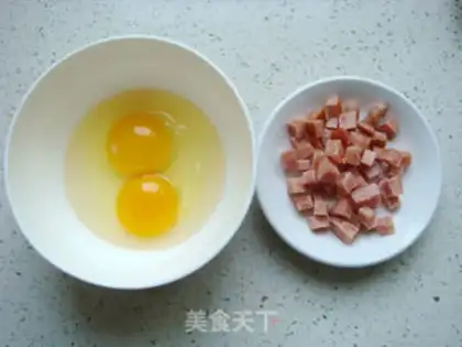 Make Ham water steams eggs step 0