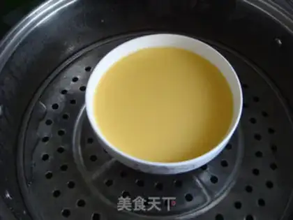 Make Ham water steams eggs step 4