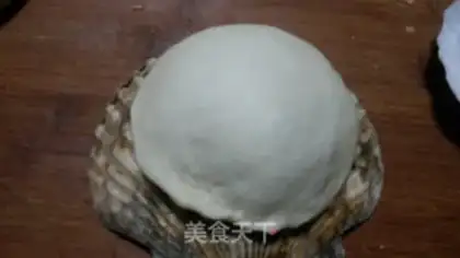 Make Coconut cream shell bread step 9