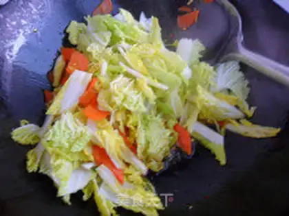 Make Carrot and doll food step 4