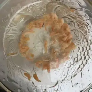 Make The rice steamed eggs step 1