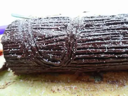 Make Strawberry roll step 10