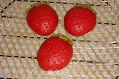 Make Strawberry buns step 10