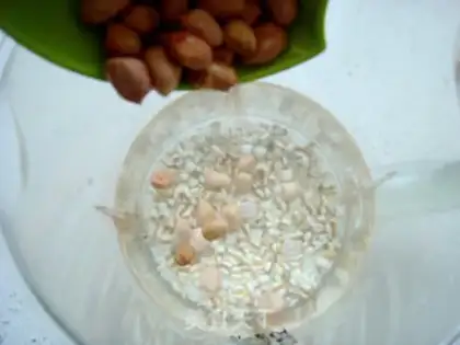 Make Plum peanuts step 1