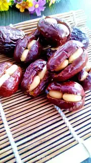 Make Red dates with peanuts step 7