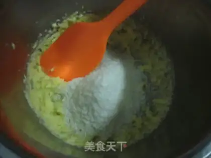 Make Milky coconut bread step 2