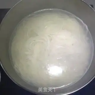 Make Wie-doo noodles step 8