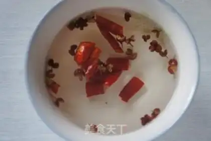 Make Spicy hot pot step 4