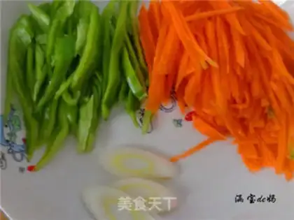 Make Green peas and potatoes step 2
