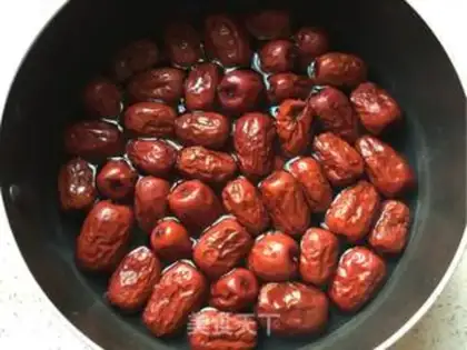 Make Red sugar, red date step 0