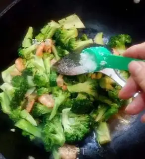 Make Slurberry shrimp step 5