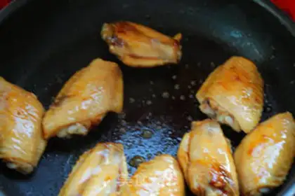 Make Red chicken wings step 4