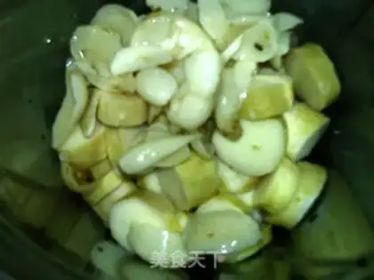 Make Qing Ji Yishan medicine and milk step 7