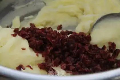 Make Cranberry cream mashed potatoes step 8