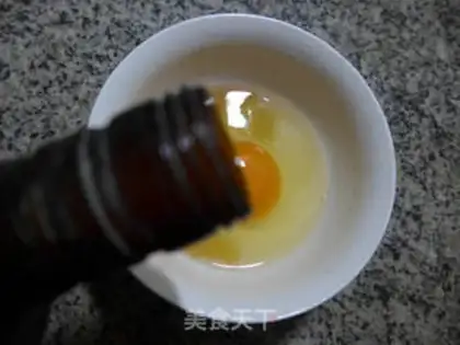 Make Eggs and greasy pastries step 2
