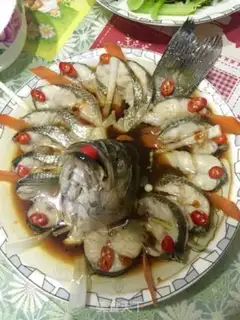 Make Round open-screen fish step 12