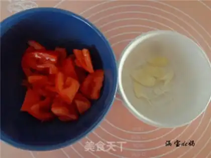 Make Tomato egg noodles step 2