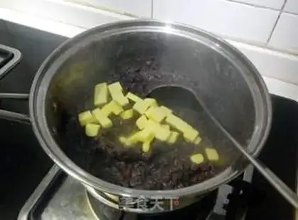 Make Pumpkin bean pie step 2