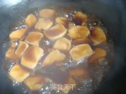 Make The cinnamon flower cake step 4