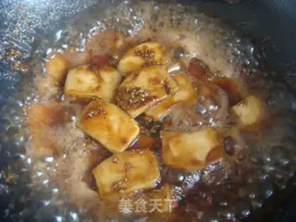 Make The cinnamon flower cake step 6