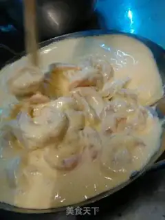 Make Flamingo shrimp ball step 1
