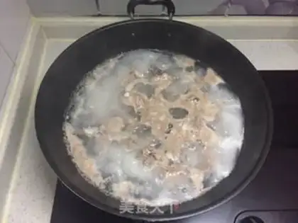 Make Pork bouquet soup step 1