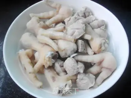 Make Red dates are for chicken feet step 3