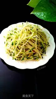 Make Garlic sprouts step 6