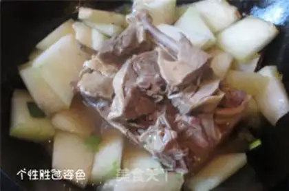 Make Saline duck stew step 3