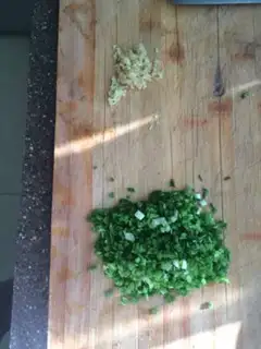 Make Little onion meat buns step 3