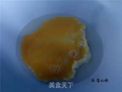 Make Yangzhou fried rice step 5