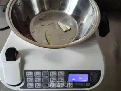 Make Pickles, tofu soup step 1