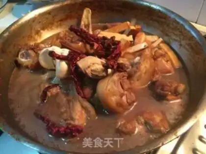 Make Saltless soy-dry pig feet step 12